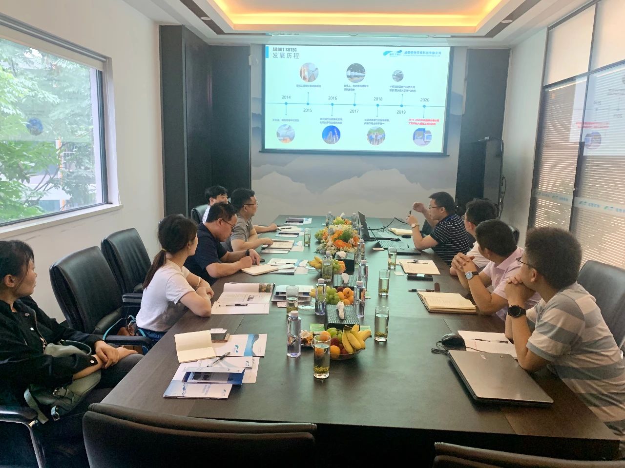 成都環(huán)境集團(tuán)再生能源公司領(lǐng)導(dǎo)一行蒞臨碩特環(huán)?？疾旖涣?/></div>
      <div   id=